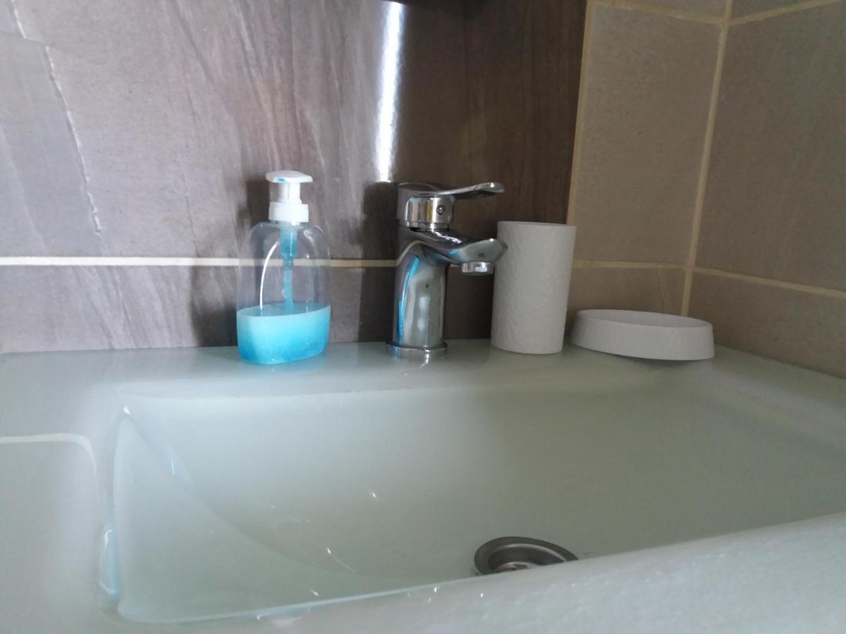 Blue View Hotel Qeparo Luaran gambar